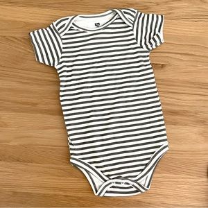 HB Short Sleeve Bodysuit, Grey/White Striped, 24 Months